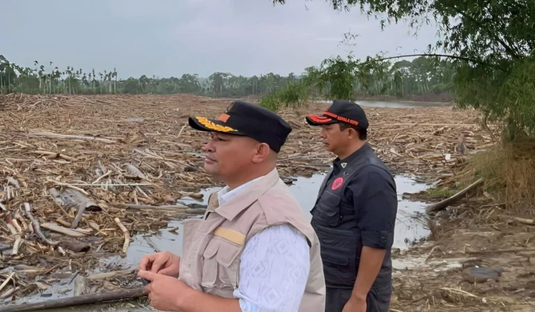 Kepala BNPB Tinjau Banjir Aceh Utara, Sumur Bor Segera Digali